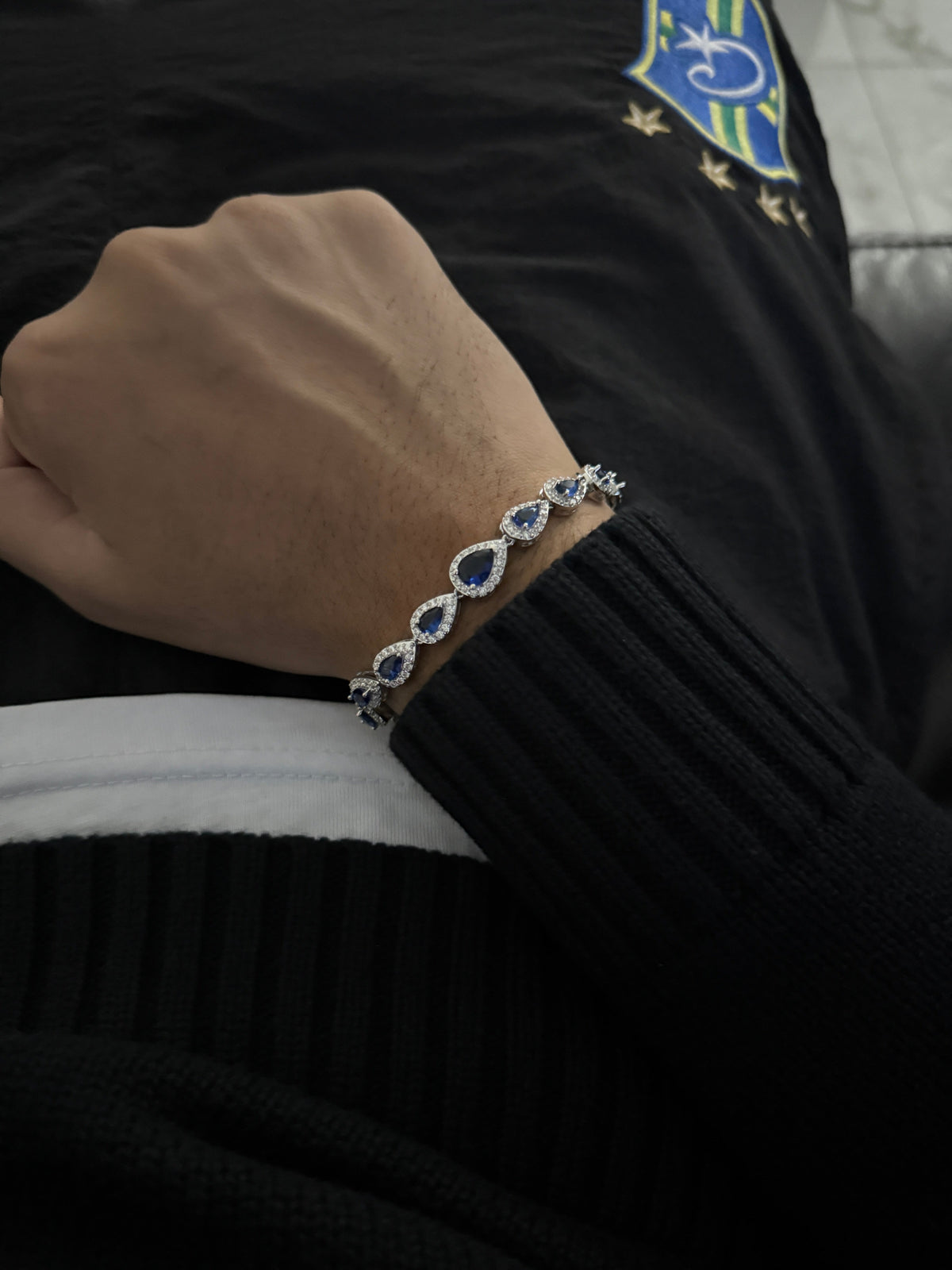 TEARDROP BRACELET